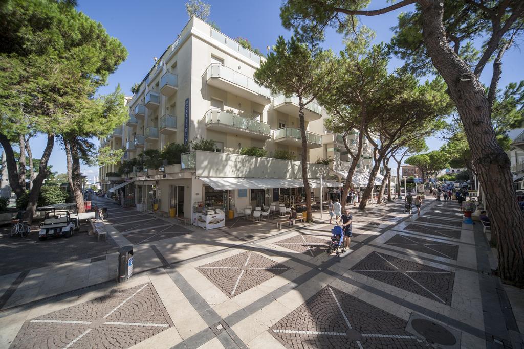 Residence Capitol Cattolica Exterior foto